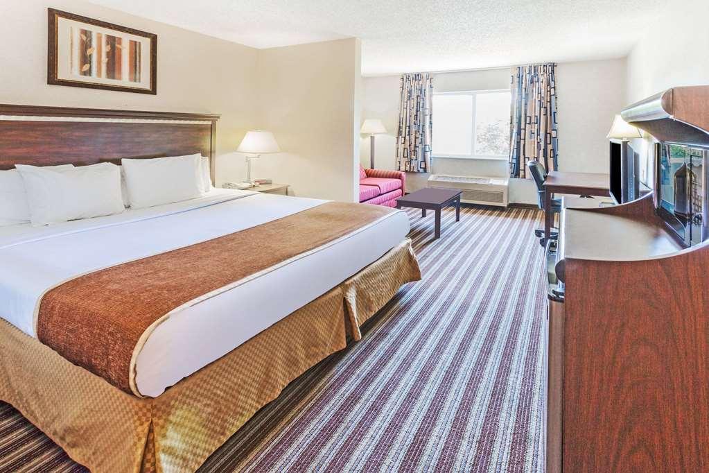Days Inn & Suites By Wyndham Vancouver Bilik gambar